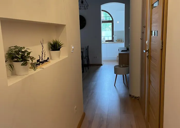 Apartament Przystanek - Ul Komuny Paryskiej 3