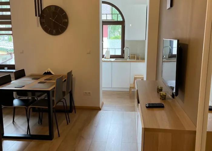 Appartement Przystanek - Ul Komuny Paryskiej 3